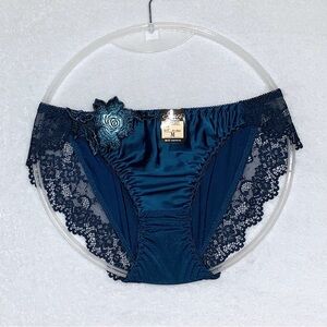 Japanese brand grape purple satin rose embroidered panties JP-M/US-S